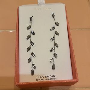 Pink linen dangle earrings